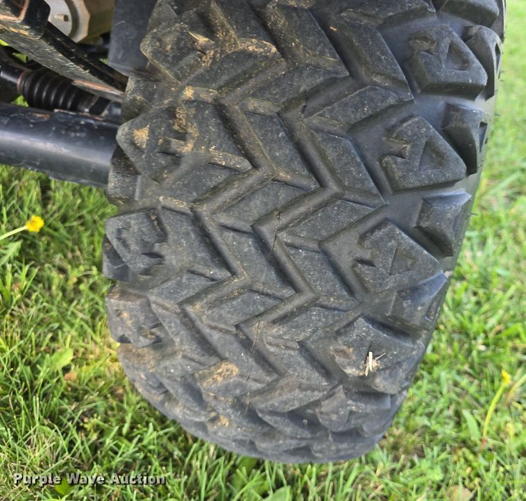 image for item EK6098 1999 Kawasaki Mule 2510 utility vehicle