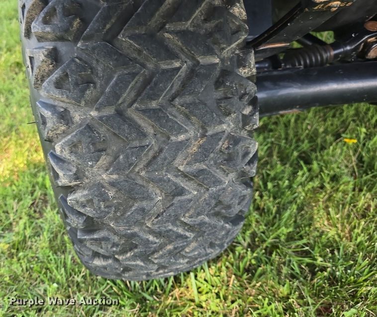 image for item EK6098 1999 Kawasaki Mule 2510 utility vehicle