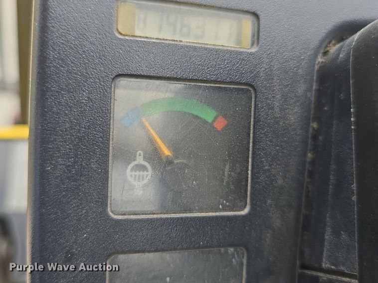 image for item EK6107 Hyster S30XM forklift