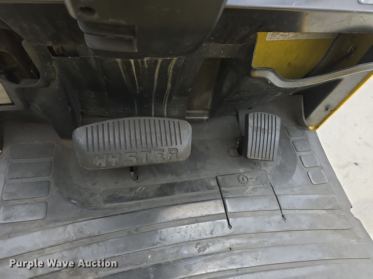 image for item EK6107 Hyster S30XM forklift