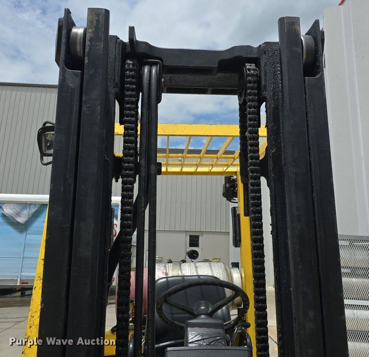 image for item EK6107 Hyster S30XM forklift