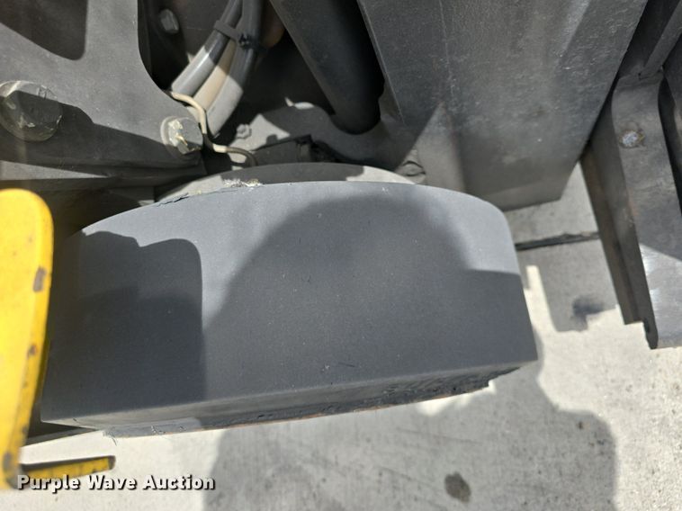 image for item EK6107 Hyster S30XM forklift