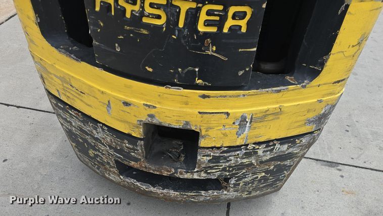 image for item EK6107 Hyster S30XM forklift