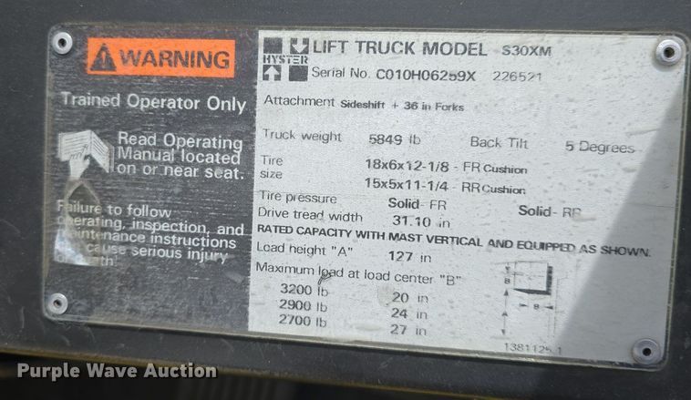 image for item EK6107 Hyster S30XM forklift