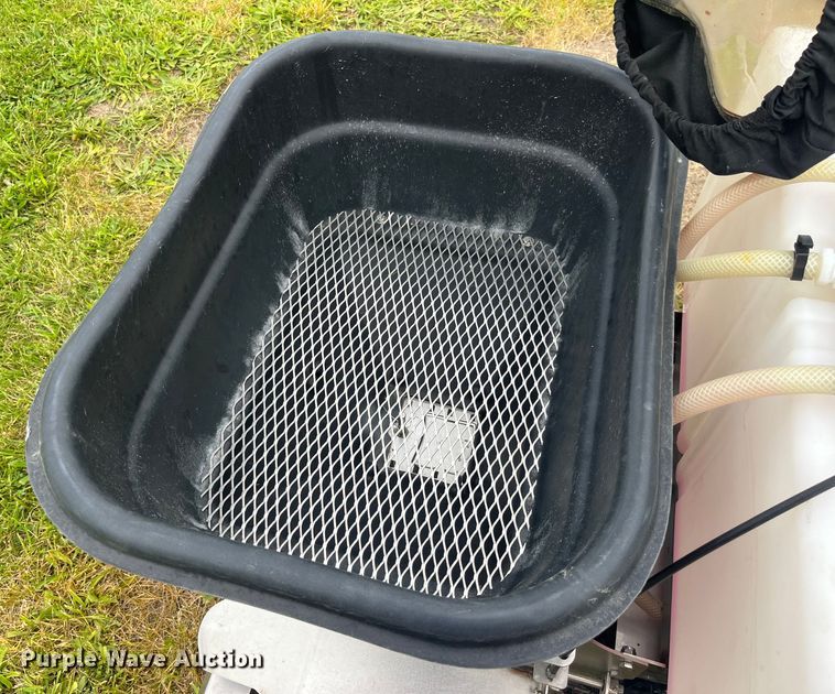 image for item EK8625 Ferris turf sprayer