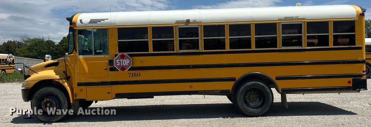 image for item EK8650 2005 International CE300 school bus
