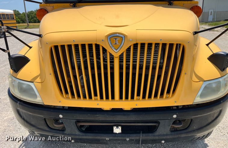 image for item EK8650 2005 International CE300 school bus