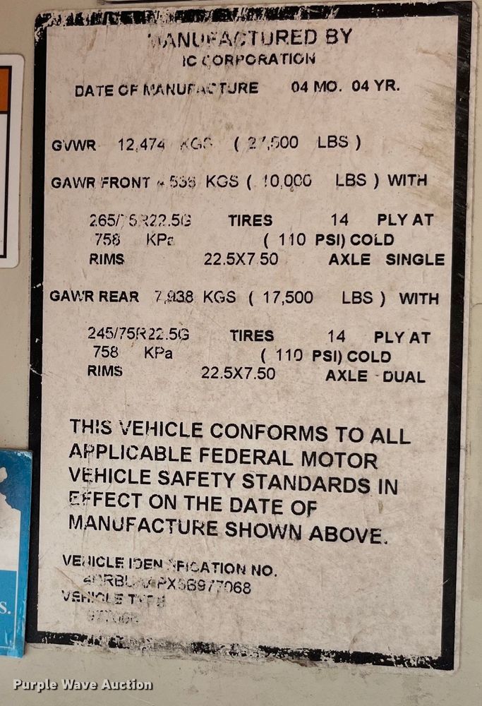 image for item EK8650 2005 International CE300 school bus