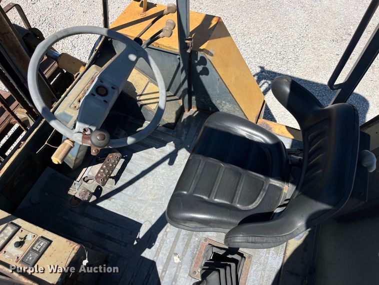 image for item EK8669 1992 JCB 940 forklift