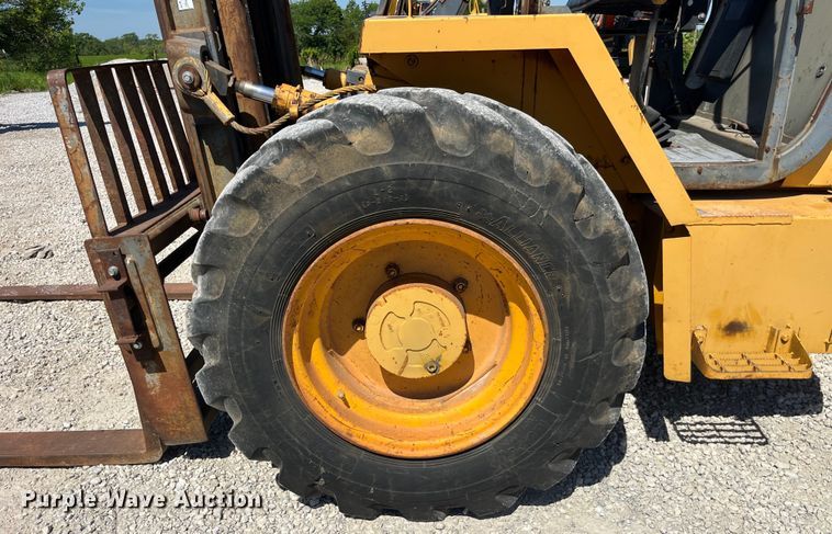 image for item EK8669 1992 JCB 940 forklift