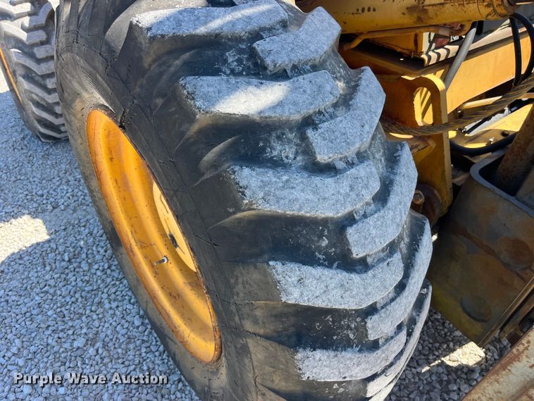 image for item EK8669 1992 JCB 940 forklift