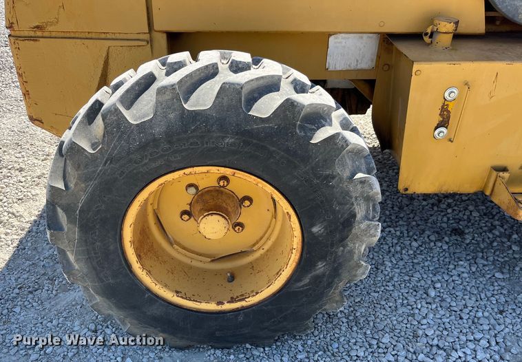 image for item EK8669 1992 JCB 940 forklift