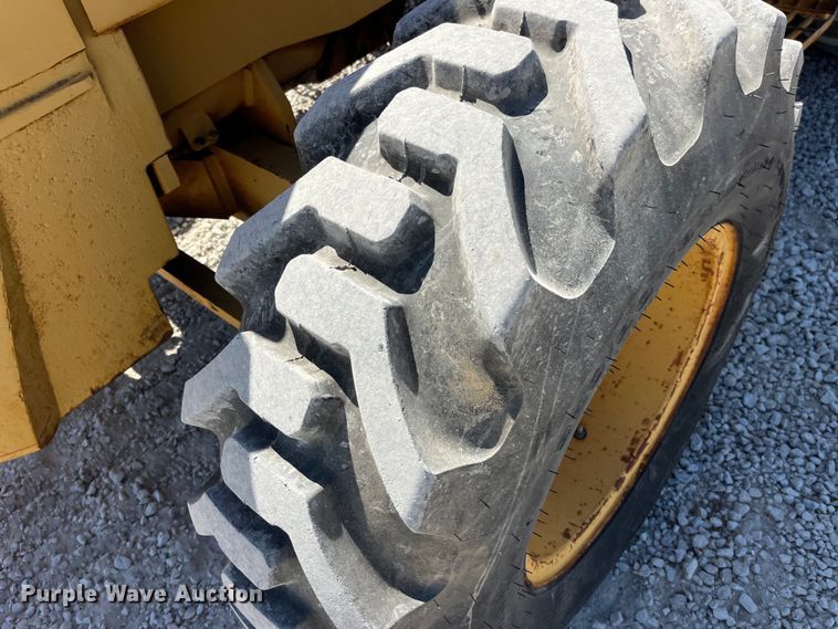 image for item EK8669 1992 JCB 940 forklift