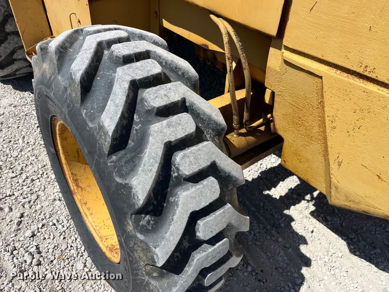 image for item EK8669 1992 JCB 940 forklift