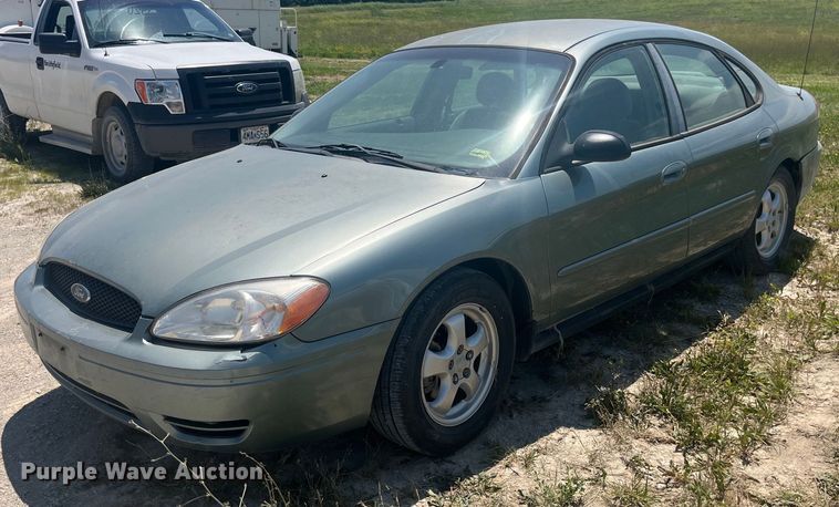 image for item EK8681 2006 Ford Taurus SE 