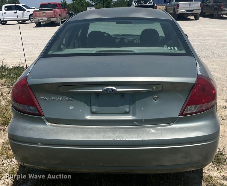 image for item EK8681 2006 Ford Taurus SE 