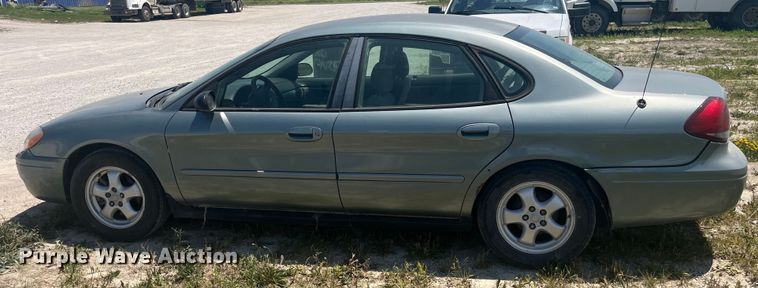 image for item EK8681 2006 Ford Taurus SE 