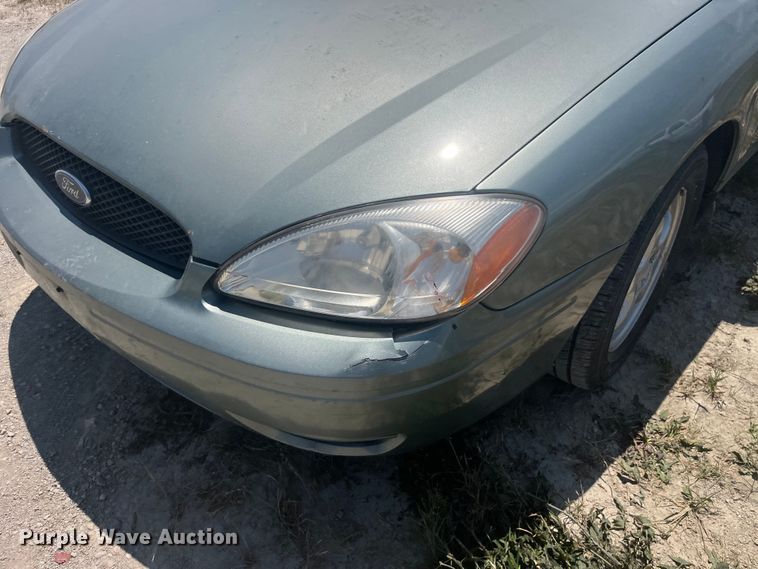 image for item EK8681 2006 Ford Taurus SE 
