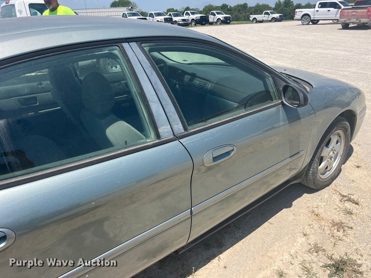 image for item EK8681 2006 Ford Taurus SE 