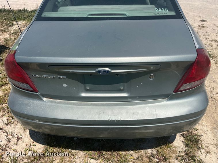 image for item EK8681 2006 Ford Taurus SE 