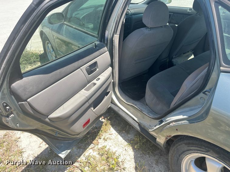 image for item EK8681 2006 Ford Taurus SE 