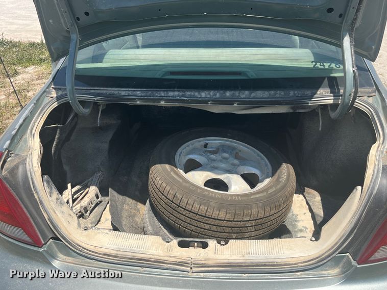 image for item EK8681 2006 Ford Taurus SE 