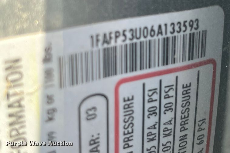 image for item EK8681 2006 Ford Taurus SE 