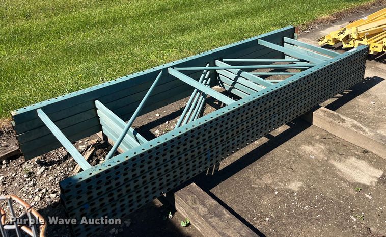 image for item EK8682 Pallet racking