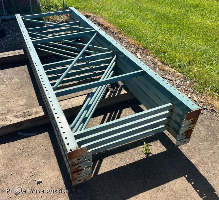 image for item EK8682 Pallet racking