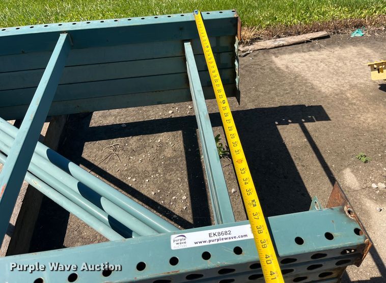 image for item EK8682 Pallet racking