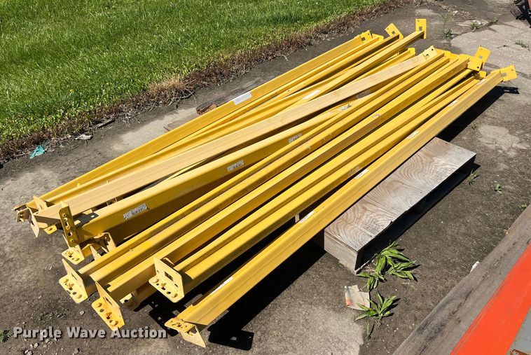 image for item EK8682 Pallet racking