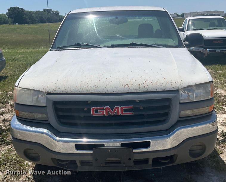 image for item EK8686 2006 GMC Sierra 1500 pickup truck