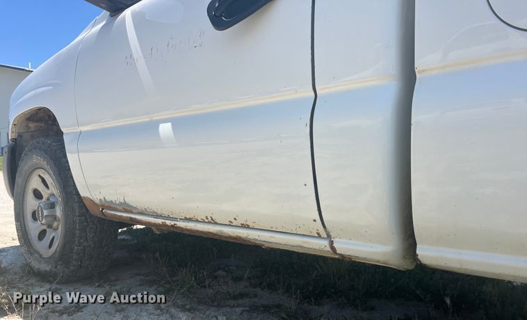 image for item EK8686 2006 GMC Sierra 1500 pickup truck