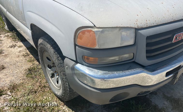 image for item EK8686 2006 GMC Sierra 1500 pickup truck