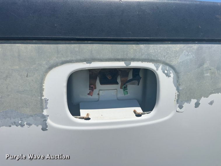 image for item EK8686 2006 GMC Sierra 1500 pickup truck