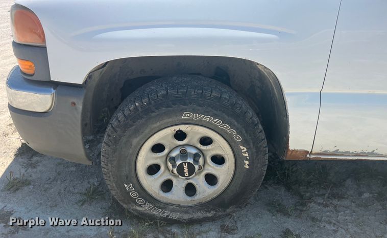 image for item EK8686 2006 GMC Sierra 1500 pickup truck