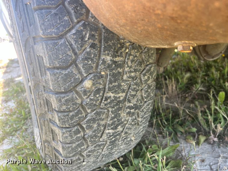 image for item EK8686 2006 GMC Sierra 1500 pickup truck