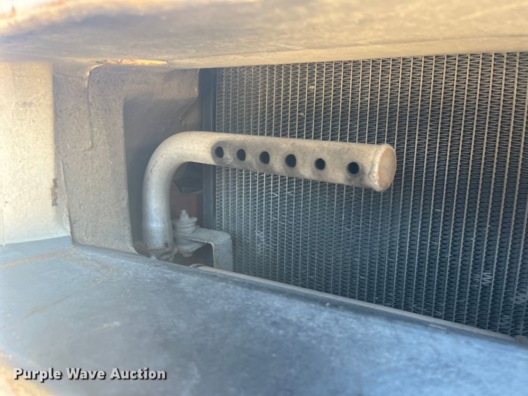 image for item EK8690 Nissan forklift