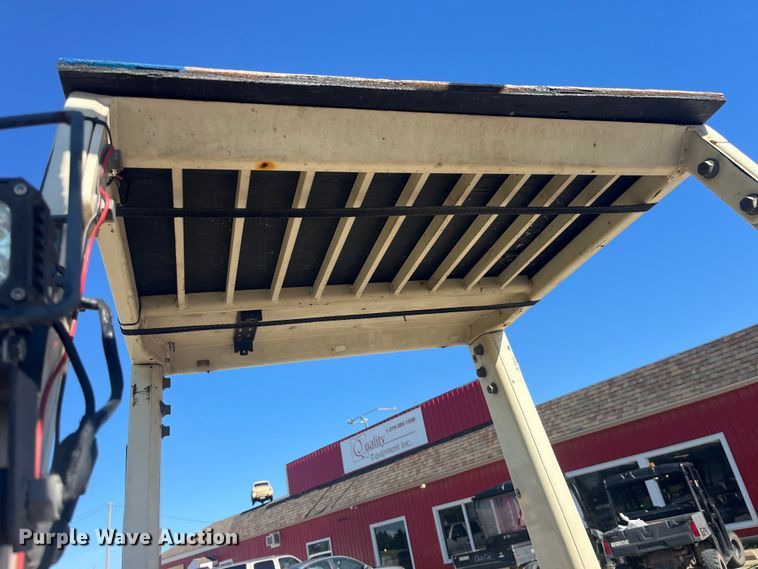 image for item EK8690 Nissan forklift