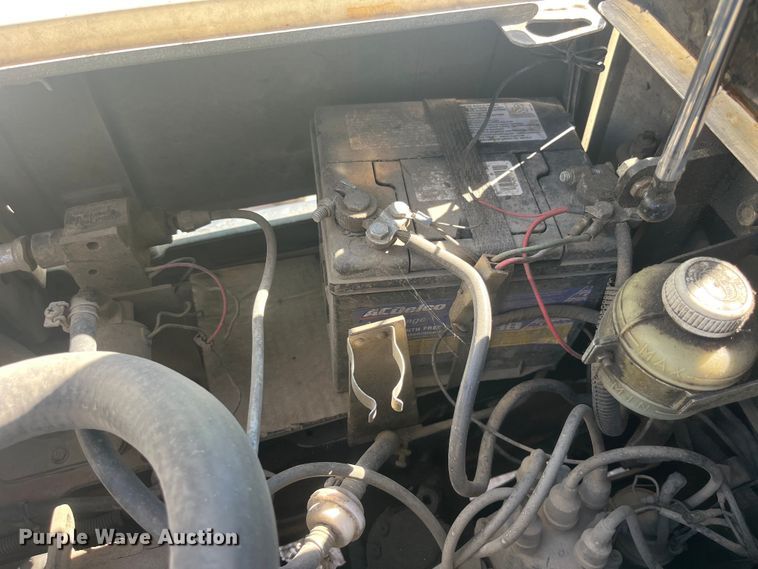 image for item EK8690 Nissan forklift