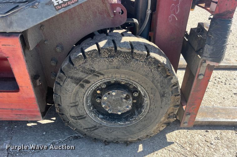 image for item EK8690 Nissan forklift