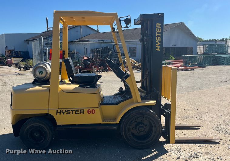 image for item EK8691 2010 Hyster H60XM forklift