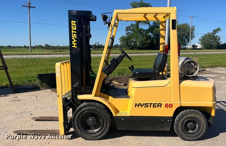 image for item EK8691 2010 Hyster H60XM forklift
