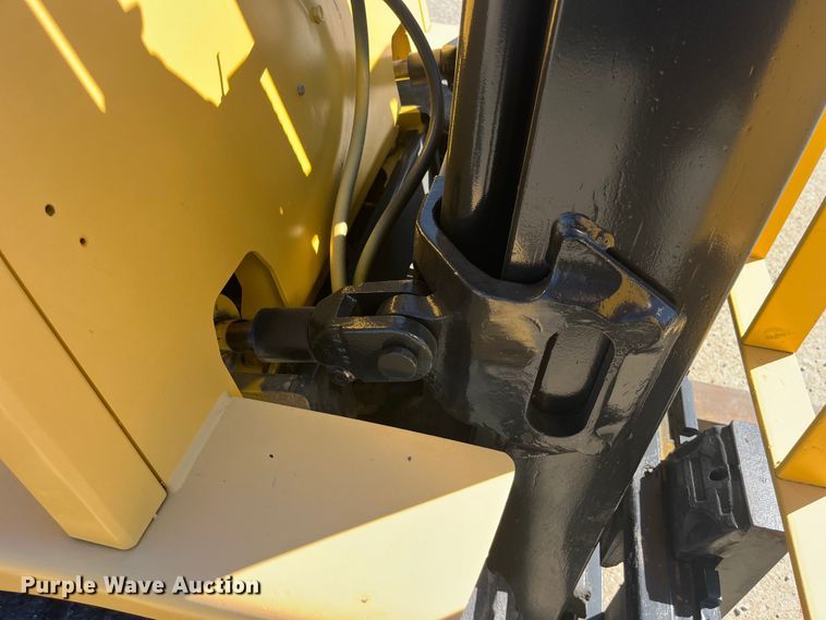 image for item EK8691 2010 Hyster H60XM forklift