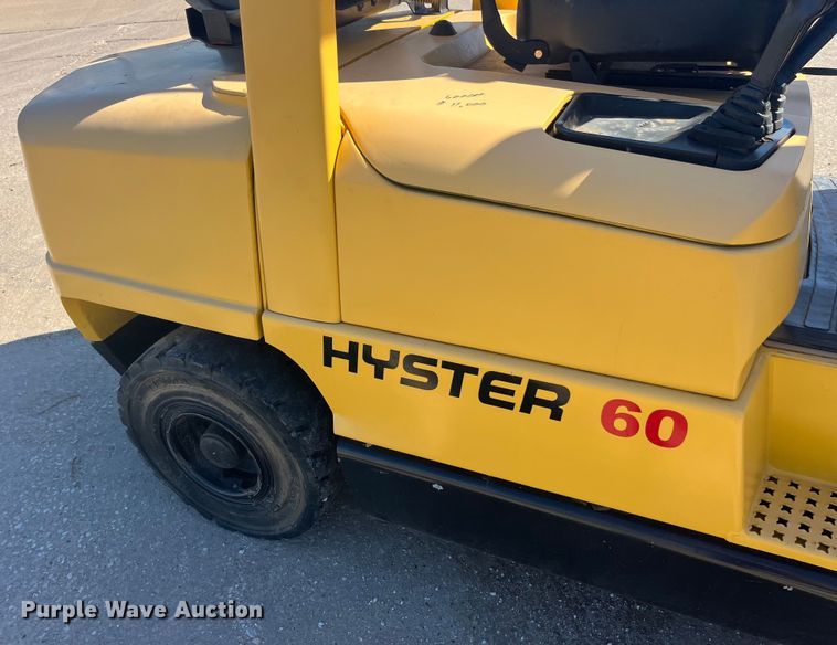 image for item EK8691 2010 Hyster H60XM forklift