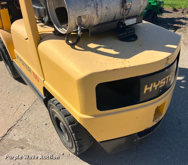 image for item EK8691 2010 Hyster H60XM forklift