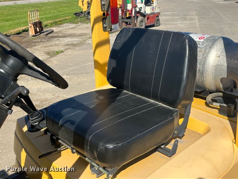 image for item EK8691 2010 Hyster H60XM forklift