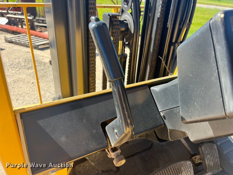 image for item EK8691 2010 Hyster H60XM forklift