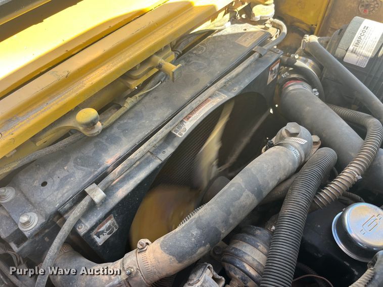 image for item EK8691 2010 Hyster H60XM forklift