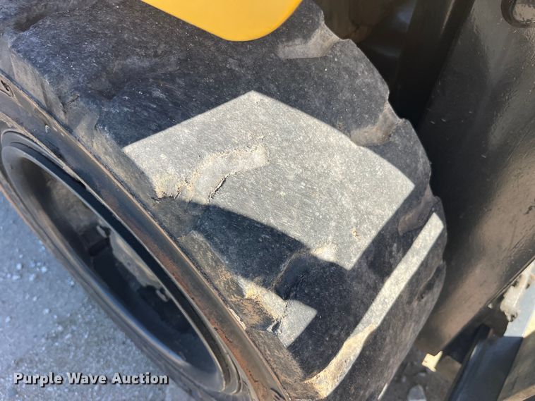 image for item EK8691 2010 Hyster H60XM forklift